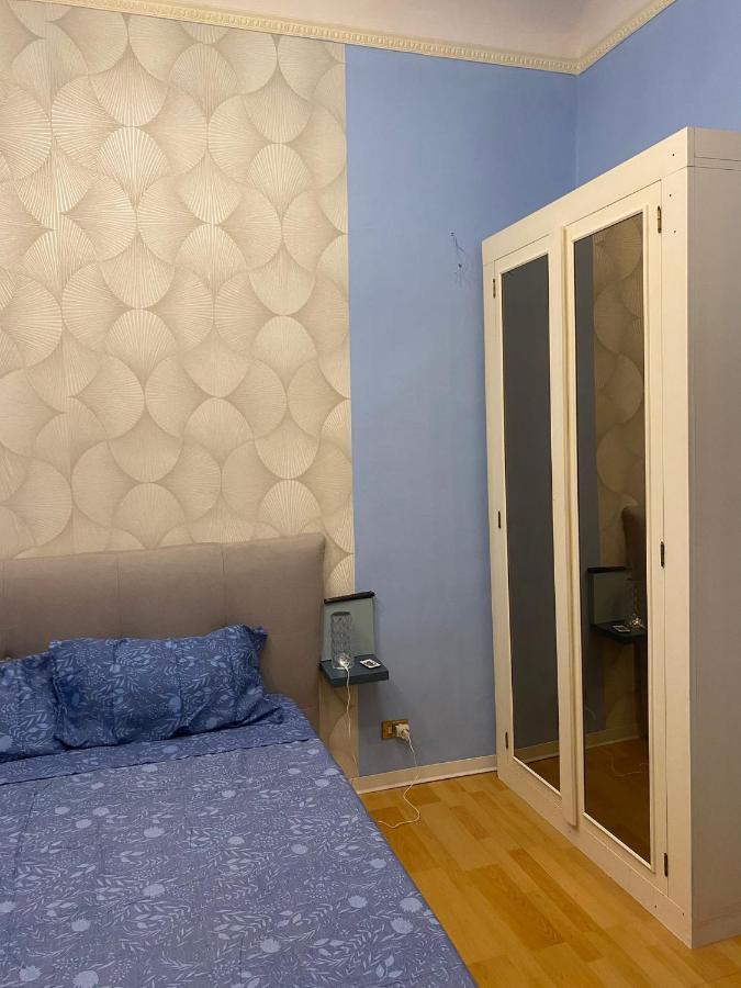 Capital Suits Apartment Rom
